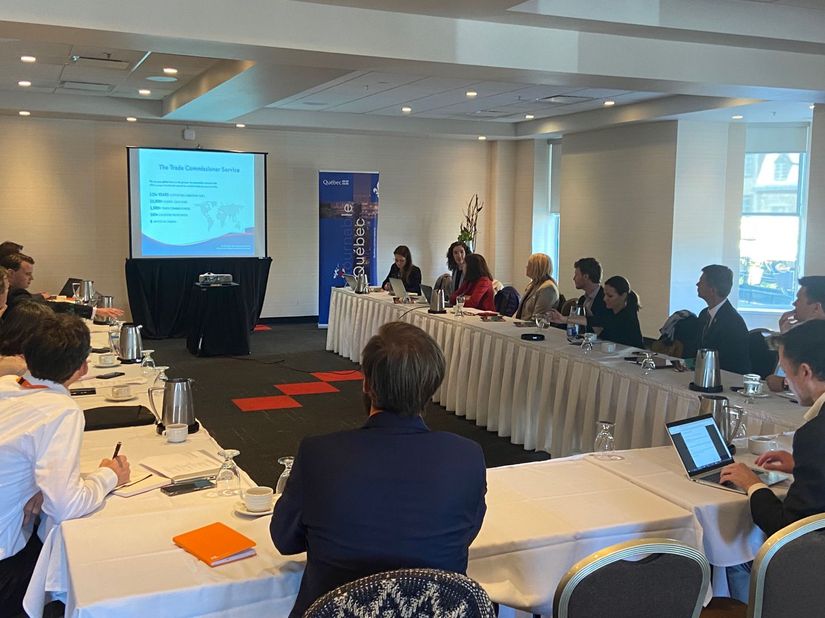 La délégation néerlandaise en photonique en réunion