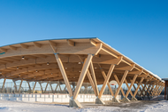 Vue extérieure de la patinoire Bleu-Blanc-Bouge de Joliette