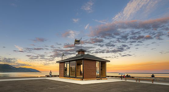 Le village-relais de Saint-Siméon et le projet Pavillon du quai brise-lames.