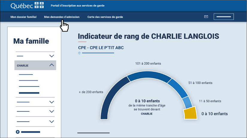 Capture d’écran illustrant l’indicateur de rang avec une icône en forme de main pointant vers l’onglet intitulé « Mes demandes d’admission » pour en indiquer l’emplacement.